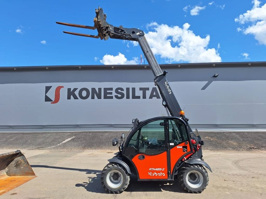 Kubota KHT 4815-2 MINIKUROTTAJA  - Stivuitor telescopic: Foto 2 Kubota KHT 4815-2 MINIKUROTTAJA  - Stivuitor telescopic: Foto 2