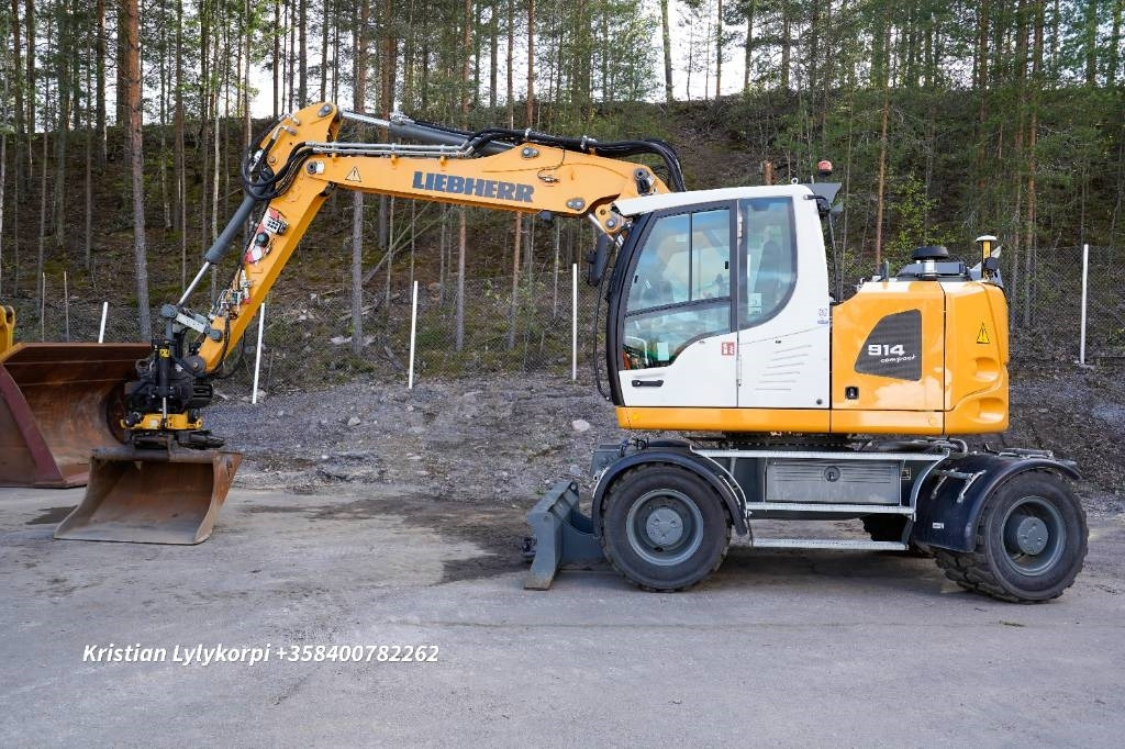 Liebherr A914C NOVATRON 3D MYYTY! SOLD! - Excavator pe roţi: Foto 1 Liebherr A914C NOVATRON 3D MYYTY! SOLD! - Excavator pe roţi: Foto 1