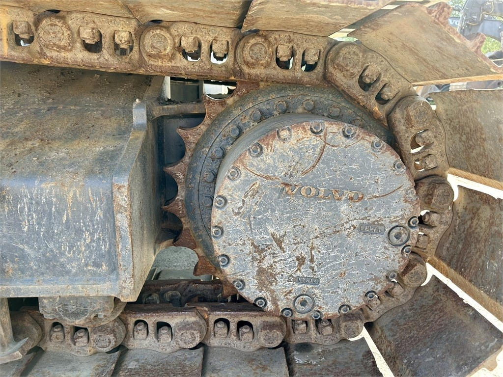 Leasing de Volvo EC180DL PYÖRITTÄJÄLLÄ Volvo EC180DL PYÖRITTÄJÄLLÄ: Foto 12 Leasing de Volvo EC180DL PYÖRITTÄJÄLLÄ Volvo EC180DL PYÖRITTÄJÄLLÄ: Foto 12