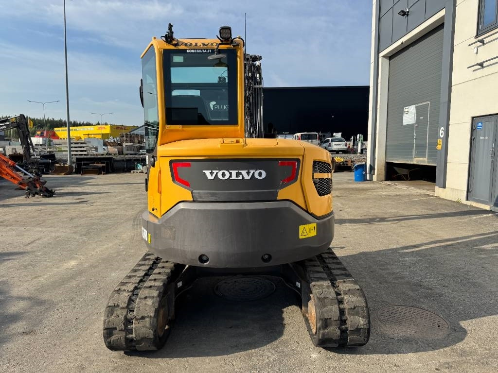 Volvo ECR58D PYÖRITTÄJÄLLÄ - Mini excavator: Foto 4 Volvo ECR58D PYÖRITTÄJÄLLÄ - Mini excavator: Foto 4
