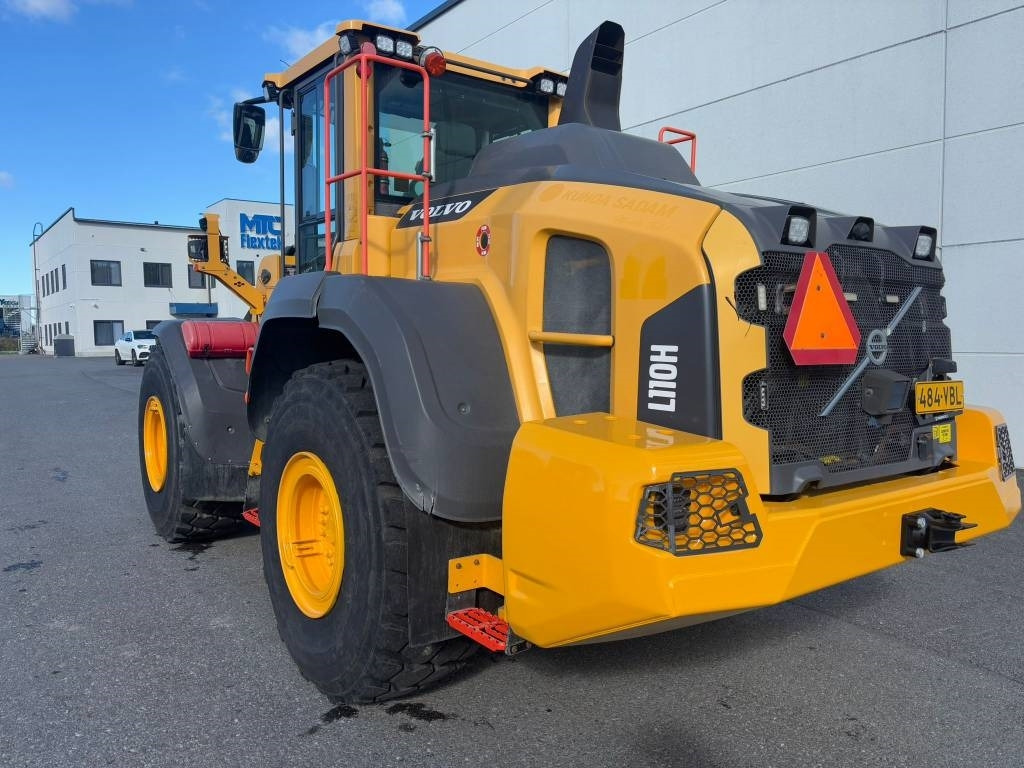 Volvo L 110 H - Încărcător frontal pe pneuri: Foto 2 Volvo L 110 H - Încărcător frontal pe pneuri: Foto 2