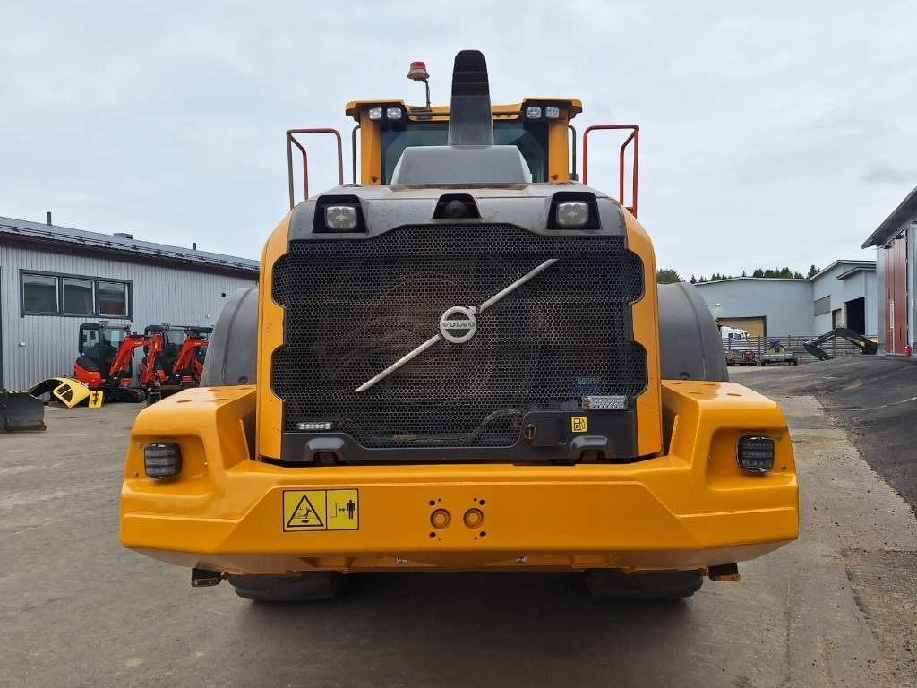 Volvo L110H MYYTY! SOLD! LONG BOOM, VAAKA, YM - Încărcător frontal pe pneuri: Foto 4 Volvo L110H MYYTY! SOLD! LONG BOOM, VAAKA, YM - Încărcător frontal pe pneuri: Foto 4