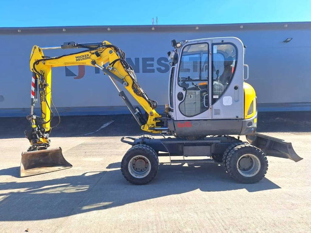 Wacker Neuson 6503 ENGCON, RASVARI - Excavator pe roţi: Foto 1 Wacker Neuson 6503 ENGCON, RASVARI - Excavator pe roţi: Foto 1