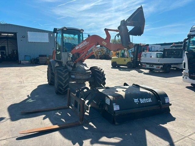 Atlas 75e S. Schaufel, Gabel, Bürste. - Încărcător frontal pe pneuri: Foto 4 Atlas 75e S. Schaufel, Gabel, Bürste. - Încărcător frontal pe pneuri: Foto 4