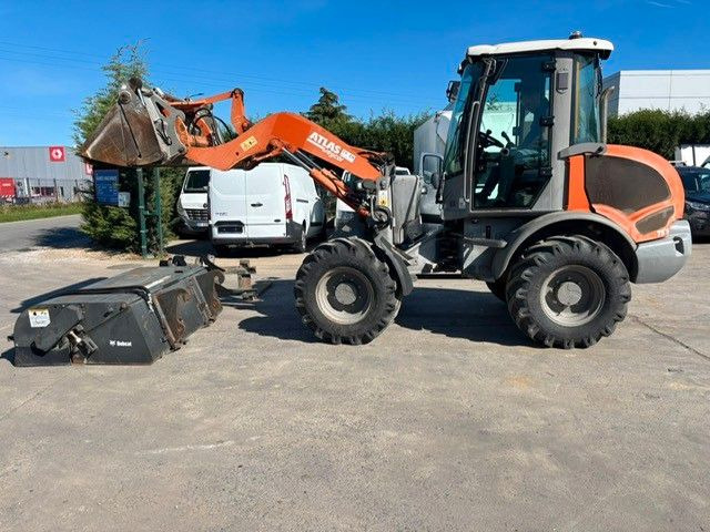 Atlas 75e S. Schaufel, Gabel, Bürste. - Încărcător frontal pe pneuri: Foto 1 Atlas 75e S. Schaufel, Gabel, Bürste. - Încărcător frontal pe pneuri: Foto 1