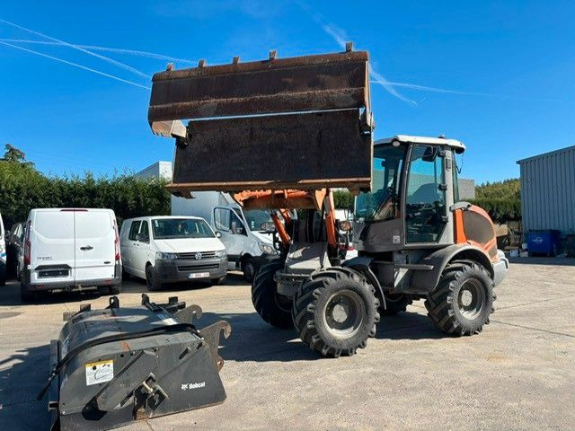 Atlas 75e S. Schaufel, Gabel, Bürste. - Încărcător frontal pe pneuri: Foto 3 Atlas 75e S. Schaufel, Gabel, Bürste. - Încărcător frontal pe pneuri: Foto 3