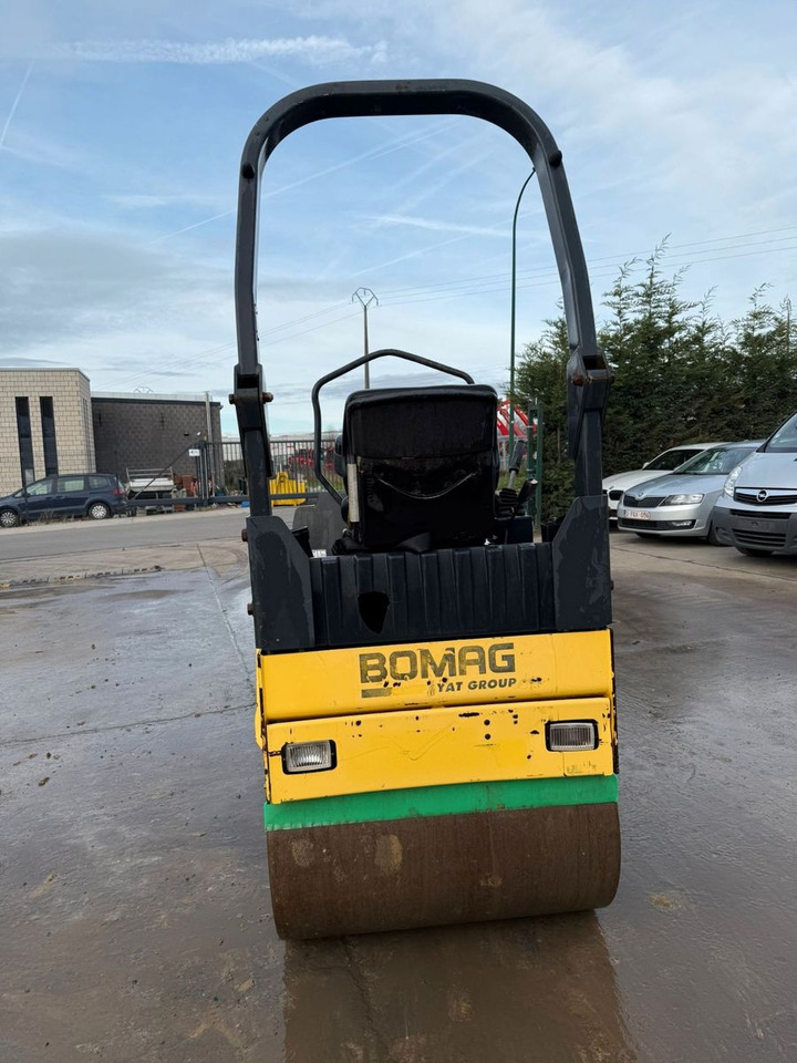 BOMAG BW100 - Cilindru compactor pentru asfalt: Foto 5 BOMAG BW100 - Cilindru compactor pentru asfalt: Foto 5