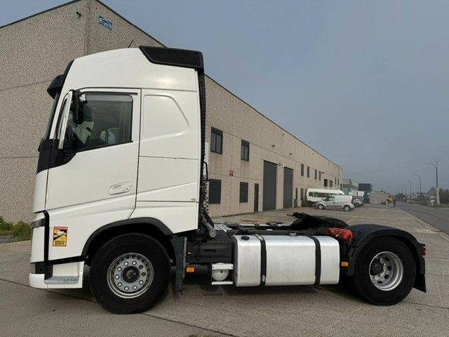 Volvo FH460. Klimaautomatik. Retarder. EU6C. - Cap tractor: Foto 2 Volvo FH460. Klimaautomatik. Retarder. EU6C. - Cap tractor: Foto 2