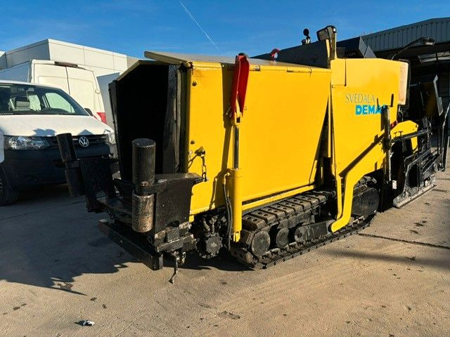 Demag DF 45 CS. SVEDALA. - Finisor de asfalt: Foto 1 Demag DF 45 CS. SVEDALA. - Finisor de asfalt: Foto 1