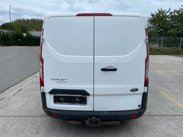 Ford Transit Custom 2.2TDCI. Klima. Tempomat. L2. - Autoutilitară compactă: Foto 5 Ford Transit Custom 2.2TDCI. Klima. Tempomat. L2. - Autoutilitară compactă: Foto 5