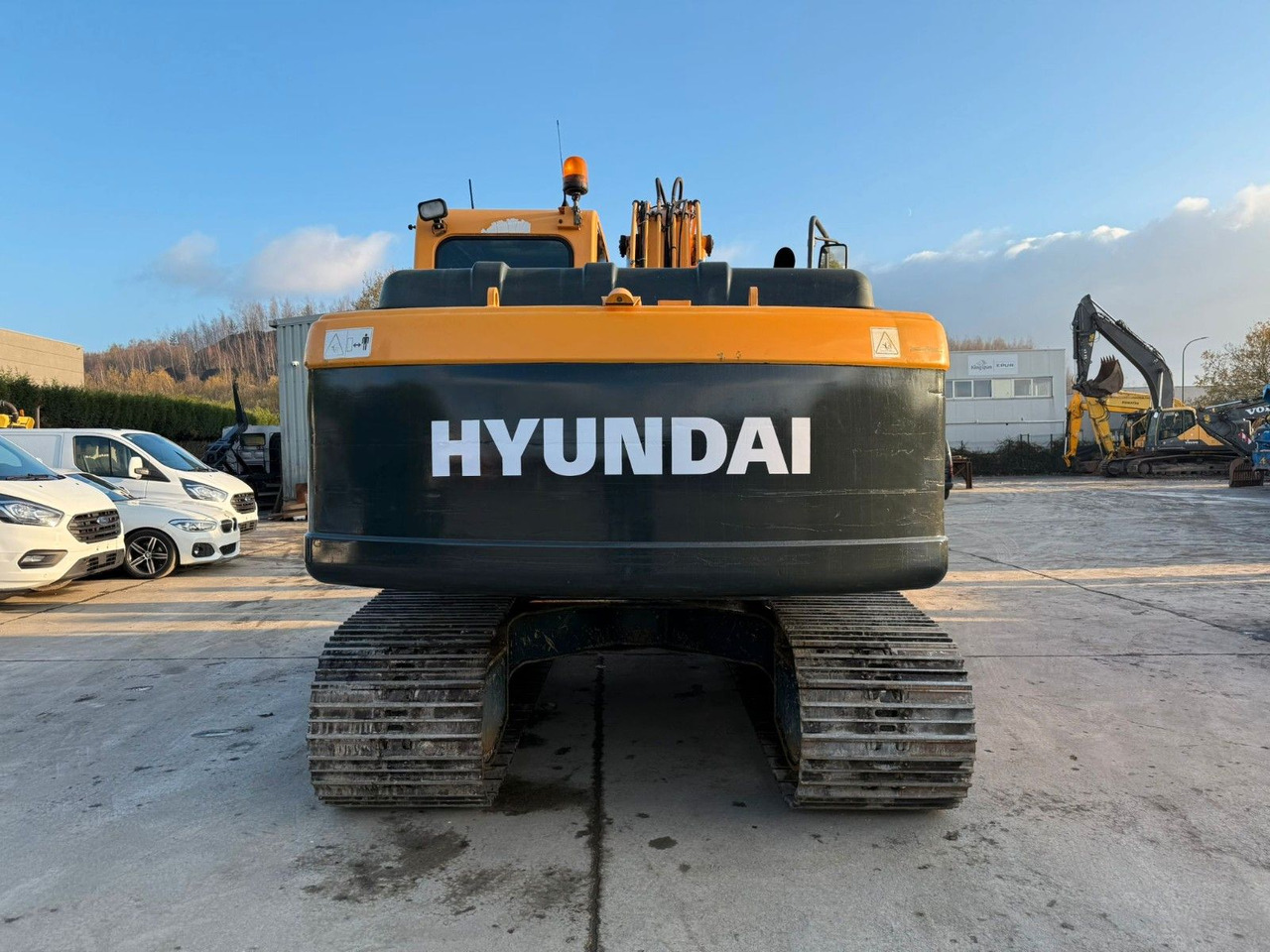 Hyundai Robex 160LC-9. ZSA. 2 Löffel. Klima. - Excavator pe şenile: Foto 5 Hyundai Robex 160LC-9. ZSA. 2 Löffel. Klima. - Excavator pe şenile: Foto 5