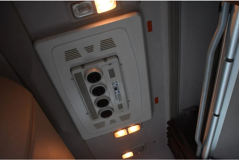 Cap tractor DAF XF 530 SSC 4x2 - RETARDER - PARK. AIRCO - 2 x FUEL TANKS - ALCOA'S - LED - TOP CONDITION -: Foto 7