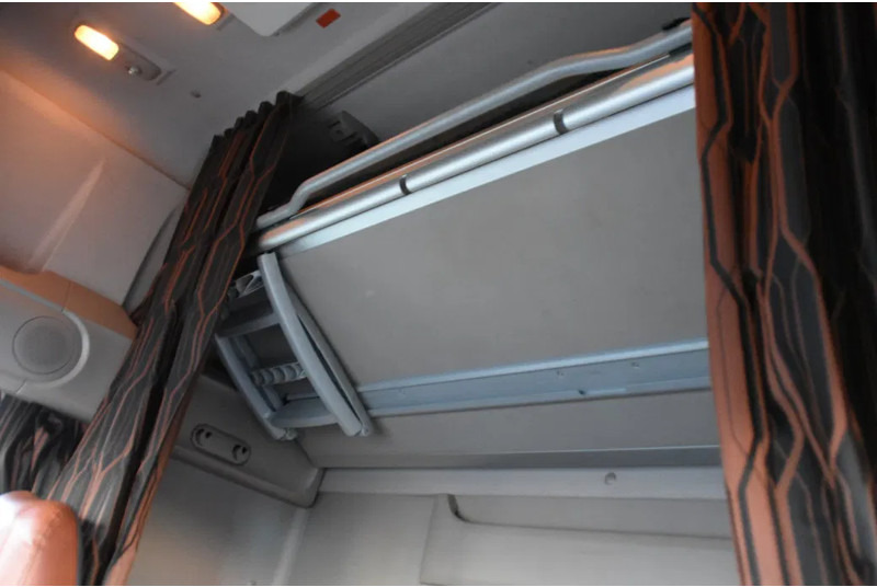 Cap tractor DAF XF 530 SSC 4x2 - RETARDER - PARK. AIRCO - 2 x FUEL TANKS - ALCOA'S - LED - TOP CONDITION -: Foto 11