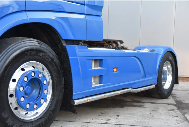 Cap tractor DAF XF 530 SSC 4x2 - RETARDER - PARK. AIRCO - 2 x FUEL TANKS - ALCOA'S - LED - TOP CONDITION -: Foto 9