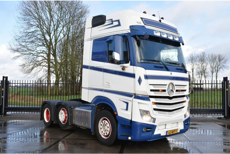Mercedes-Benz Actros 2548 6x2/4 - EURO 6 - AIRCO - CAB HEATER - 2 BEDS - DIFF. LOCK - GOOD CONDITION - - Cap tractor: Foto 1 Mercedes-Benz Actros 2548 6x2/4 - EURO 6 - AIRCO - CAB HEATER - 2 BEDS - DIFF. LOCK - GOOD CONDITION - - Cap tractor: Foto 1