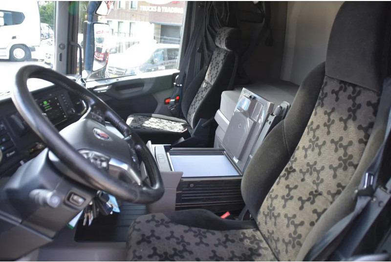 Scania R450 NGS 4x2 - RETARDER - 458 TKM - HYDRAULIC SYSTEM - ACC - NAVI - DIFF. LOCK - EXCELLENT CONDITION - - Cap tractor: Foto 5 Scania R450 NGS 4x2 - RETARDER - 458 TKM - HYDRAULIC SYSTEM - ACC - NAVI - DIFF. LOCK - EXCELLENT CONDITION - - Cap tractor: Foto 5
