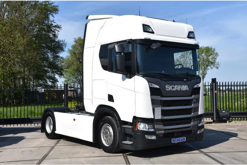 Scania R450 NGS 4x2 - RETARDER - ACC - 667 TKM - PARK. AIRCO - 4 POINT AIRSUSP. REAR - 2 x FUEL TANKS - LED LIGHTS - - Cap tractor: Foto 2 Scania R450 NGS 4x2 - RETARDER - ACC - 667 TKM - PARK. AIRCO - 4 POINT AIRSUSP. REAR - 2 x FUEL TANKS - LED LIGHTS - - Cap tractor: Foto 2