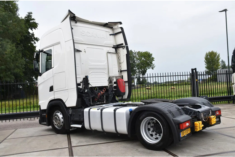 Scania S410 4x2EB MEGA 95 cm or 103 cm driving height - RETARDER - 822 TKM - FULL AIR - PARK. AIRCO - 2 x FUEL TANKS - TOP CONDITION - - Cap tractor: Foto 3 Scania S410 4x2EB MEGA 95 cm or 103 cm driving height - RETARDER - 822 TKM - FULL AIR - PARK. AIRCO - 2 x FUEL TANKS - TOP CONDITION - - Cap tractor: Foto 3