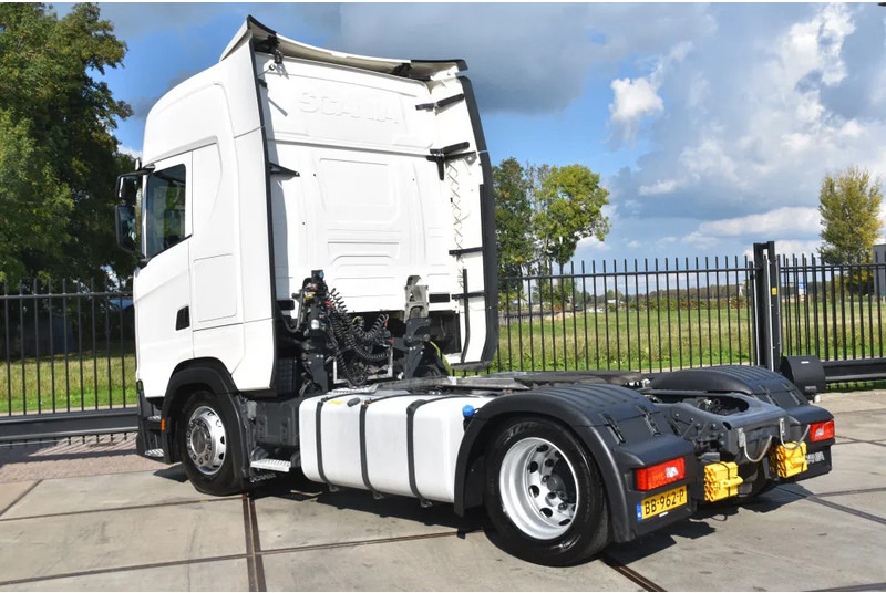 Scania S410 NGS 4x2EB MEGA 95 cm or 103 cm driving height - RETARDER - 796 TKM - FULL AIR - PARK. AIRCO - LEATHER SEATS - 2 x FUEL TANK - Cap tractor: Foto 3 Scania S410 NGS 4x2EB MEGA 95 cm or 103 cm driving height - RETARDER - 796 TKM - FULL AIR - PARK. AIRCO - LEATHER SEATS - 2 x FUEL TANK - Cap tractor: Foto 3