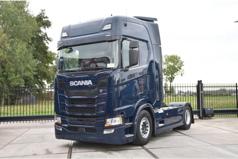 Scania S450 NGS 4x2NB - FULL AIR - RETARDER - ACC - PARK. AIRCO - 2 x FUEL TANKS - TOP CONDITION - - Cap tractor: Foto 2 Scania S450 NGS 4x2NB - FULL AIR - RETARDER - ACC - PARK. AIRCO - 2 x FUEL TANKS - TOP CONDITION - - Cap tractor: Foto 2