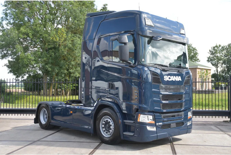 Scania S450 NGS 4x2NB - FULL AIR - RETARDER - ACC - PARK. AIRCO - 2 x FUEL TANKS - TOP CONDITION - - Cap tractor: Foto 1 Scania S450 NGS 4x2NB - FULL AIR - RETARDER - ACC - PARK. AIRCO - 2 x FUEL TANKS - TOP CONDITION - - Cap tractor: Foto 1