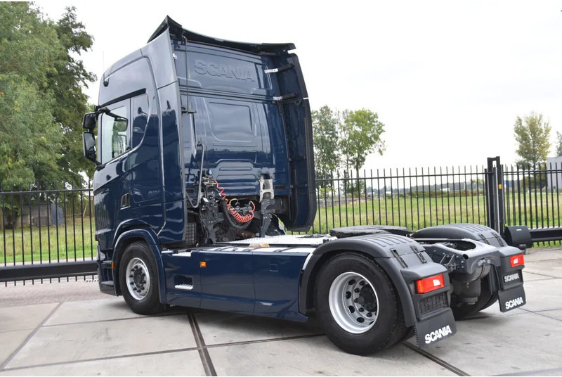 Scania S450 NGS 4x2NB - FULL AIR - RETARDER - ACC - PARK. AIRCO - 2 x FUEL TANKS - TOP CONDITION - - Cap tractor: Foto 3 Scania S450 NGS 4x2NB - FULL AIR - RETARDER - ACC - PARK. AIRCO - 2 x FUEL TANKS - TOP CONDITION - - Cap tractor: Foto 3