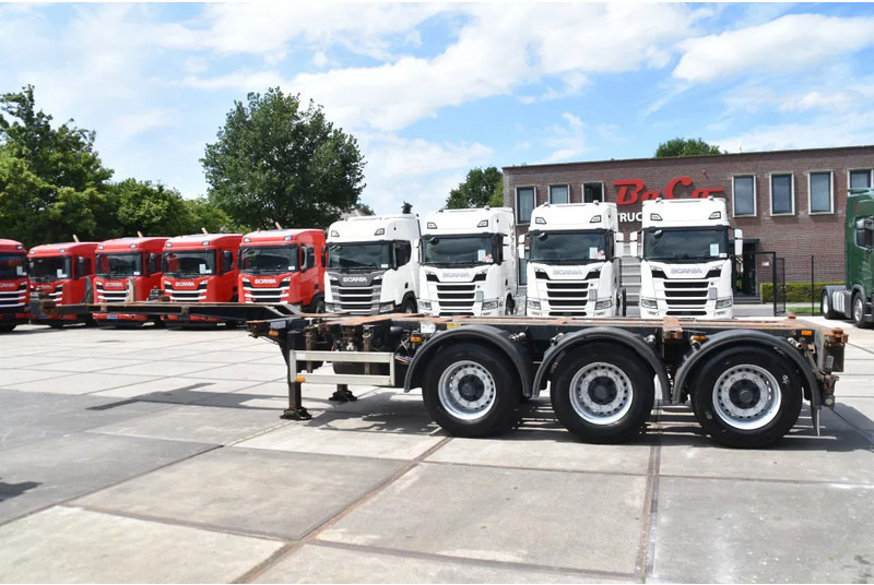 Pacton T3-010 - 2 x LIFT AXLE - BPW AXLES - DRUM BRAKES - 2 x EXTENDABLE - - Semiremorcă transport containere/ Swap body: Foto 2 Pacton T3-010 - 2 x LIFT AXLE - BPW AXLES - DRUM BRAKES - 2 x EXTENDABLE - - Semiremorcă transport containere/ Swap body: Foto 2
