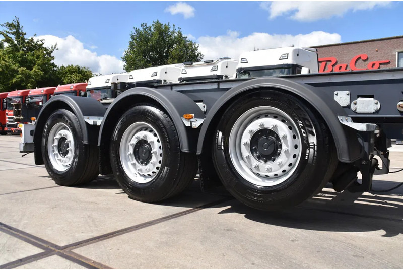 Renders HASTRAILER FCC - ALL CONNECTIONS - LIFT AXLE - 2 x EXTENDABLE - SAF AXLES - DISC BRAKES - EXCELLENT CONDITION - - Semiremorcă transport containere/ Swap body: Foto 2 Renders HASTRAILER FCC - ALL CONNECTIONS - LIFT AXLE - 2 x EXTENDABLE - SAF AXLES - DISC BRAKES - EXCELLENT CONDITION - - Semiremorcă transport containere/ Swap body: Foto 2