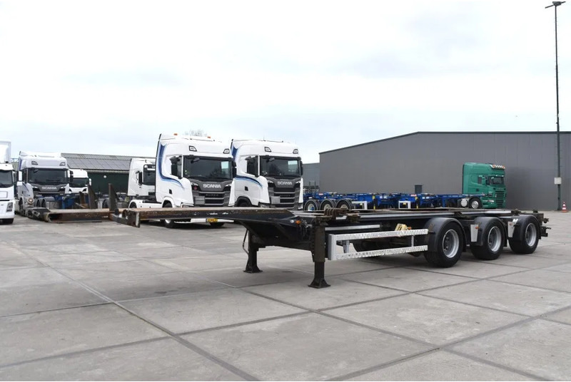 Renders ROC 16.30 - LIFT AXLE - BPW AXLES - DISC BRAKES - GOOD CONDITION - - Semiremorcă transport containere/ Swap body: Foto 5 Renders ROC 16.30 - LIFT AXLE - BPW AXLES - DISC BRAKES - GOOD CONDITION - - Semiremorcă transport containere/ Swap body: Foto 5