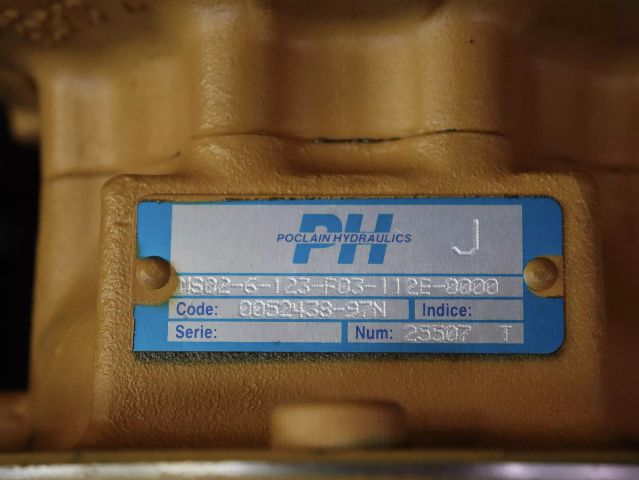POCLAIN MS02-6-123-F03-112E-0000 - Motor hidraulic pentru Utilaje constructii: Foto 4 POCLAIN MS02-6-123-F03-112E-0000 - Motor hidraulic pentru Utilaje constructii: Foto 4