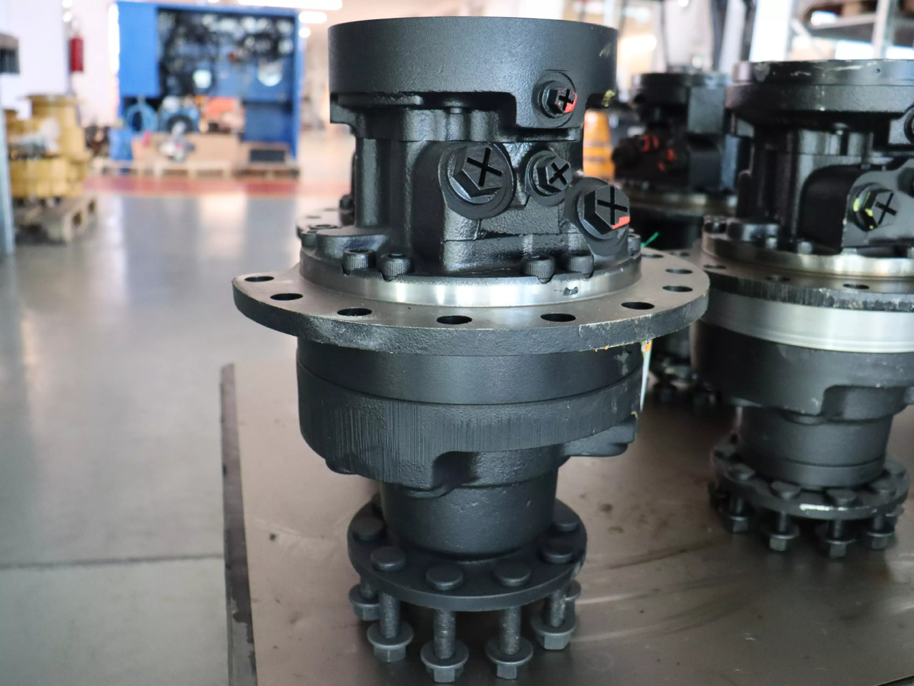 POCLAIN MS05-0-133-F05-1G20-DG00 - Motor hidraulic pentru Utilaje constructii: Foto 1 POCLAIN MS05-0-133-F05-1G20-DG00 - Motor hidraulic pentru Utilaje constructii: Foto 1