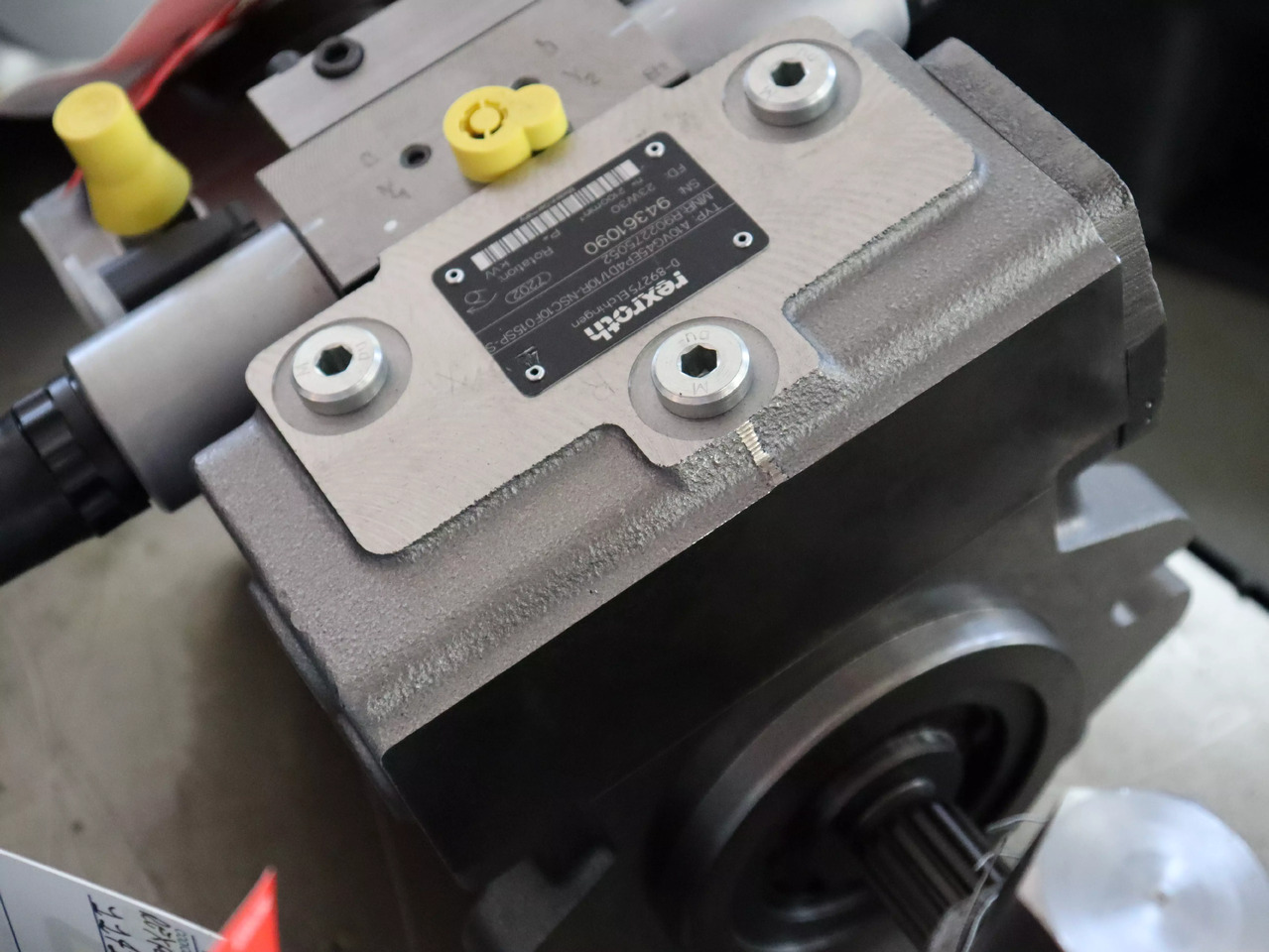REXROTH A10VG45EP3D1/10R-NSC10F015SP-S - Pompa hidraulica pentru Stivuitor: Foto 1 REXROTH A10VG45EP3D1/10R-NSC10F015SP-S - Pompa hidraulica pentru Stivuitor: Foto 1