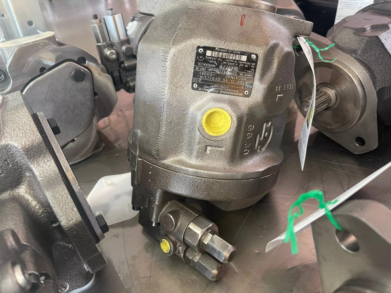 REXROTH A10VO45DFR1/31R-VC61N00 - Pompa hidraulica pentru Stivuitor: Foto 1 REXROTH A10VO45DFR1/31R-VC61N00 - Pompa hidraulica pentru Stivuitor: Foto 1