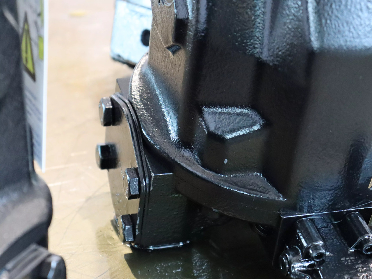 REXROTH A10VO71DFR1/31R-VSC12N00 - Pompa hidraulica pentru Stivuitor: Foto 2 REXROTH A10VO71DFR1/31R-VSC12N00 - Pompa hidraulica pentru Stivuitor: Foto 2