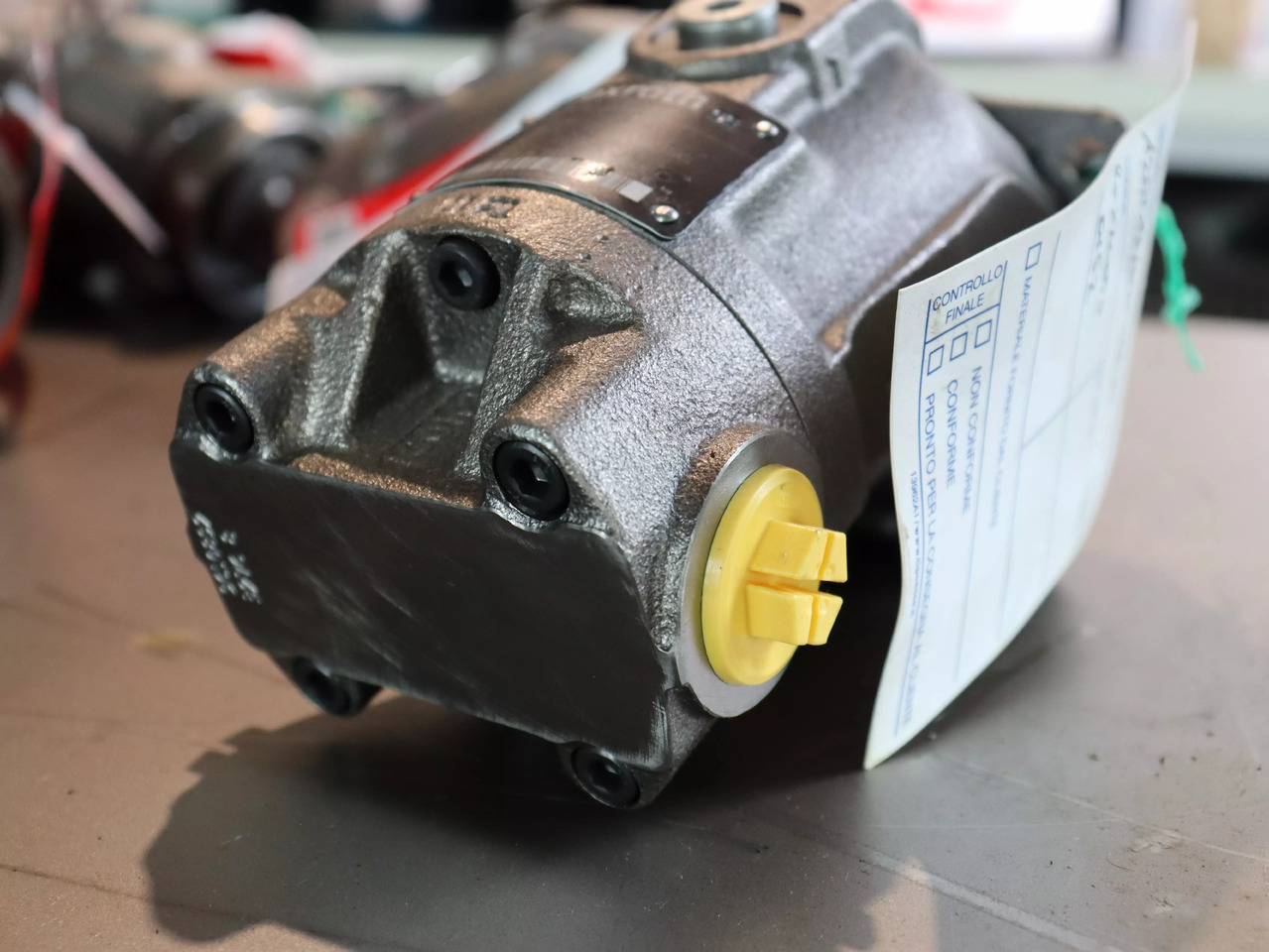 REXROTH A2FM16/61W-VBB030 - Motor hidraulic pentru Stivuitor: Foto 2 REXROTH A2FM16/61W-VBB030 - Motor hidraulic pentru Stivuitor: Foto 2