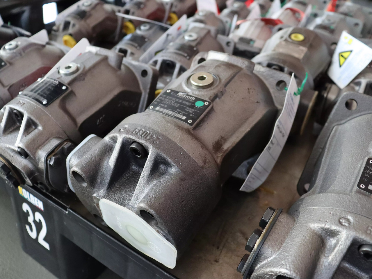 REXROTH A2FO56/61R-PPB05 - Pompa hidraulica pentru Utilaje constructii: Foto 2 REXROTH A2FO56/61R-PPB05 - Pompa hidraulica pentru Utilaje constructii: Foto 2