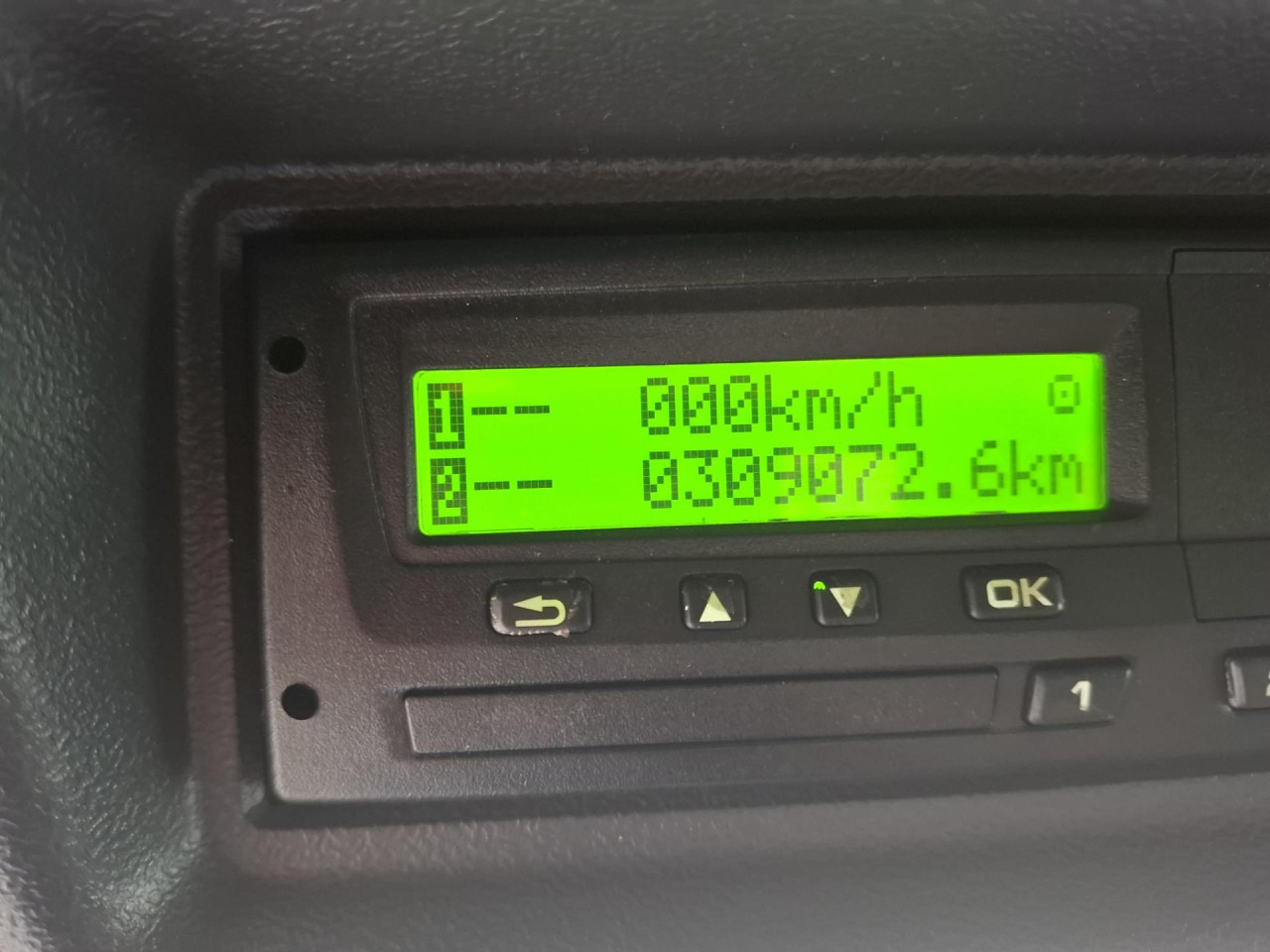 SCANIA SCANIA P250 Fourgon Hayon - Camion şasiu: Foto 5 SCANIA SCANIA P250 Fourgon Hayon - Camion şasiu: Foto 5