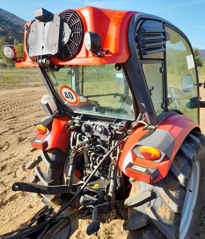 Mc cormick - Tractor agricol: Foto 1 Mc cormick - Tractor agricol: Foto 1