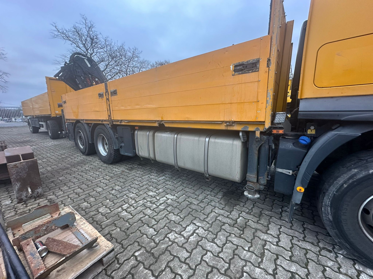IVECO STRALIS 420 truck open box with TEREX loading crane 290.2E-A3 - Camion cu cârlig, Camion cu macara: Foto 4 IVECO STRALIS 420 truck open box with TEREX loading crane 290.2E-A3 - Camion cu cârlig, Camion cu macara: Foto 4