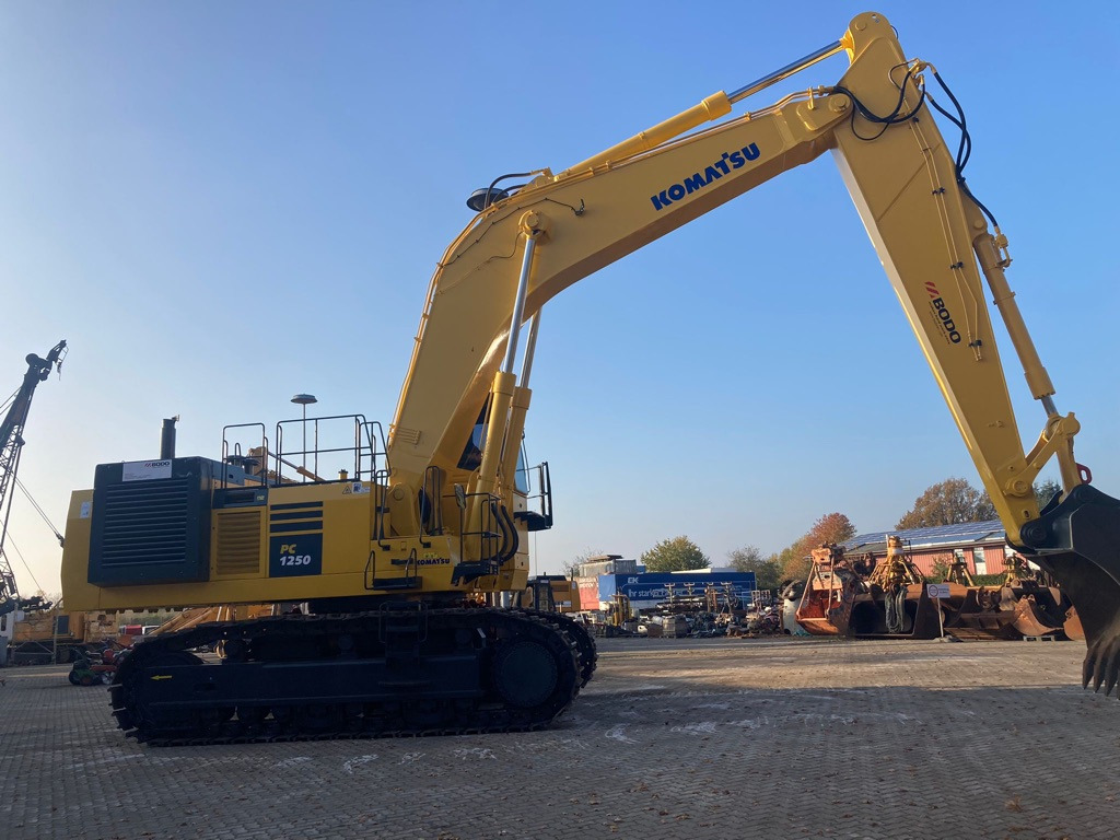 KOMATSU PC1250-7 - Excavator pe şenile: Foto 3 KOMATSU PC1250-7 - Excavator pe şenile: Foto 3