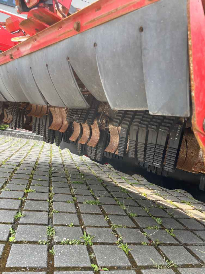 Grimme REXOR 6300 Platinum - Maşină pentru prelucrarea solului: Foto 3 Grimme REXOR 6300 Platinum - Maşină pentru prelucrarea solului: Foto 3
