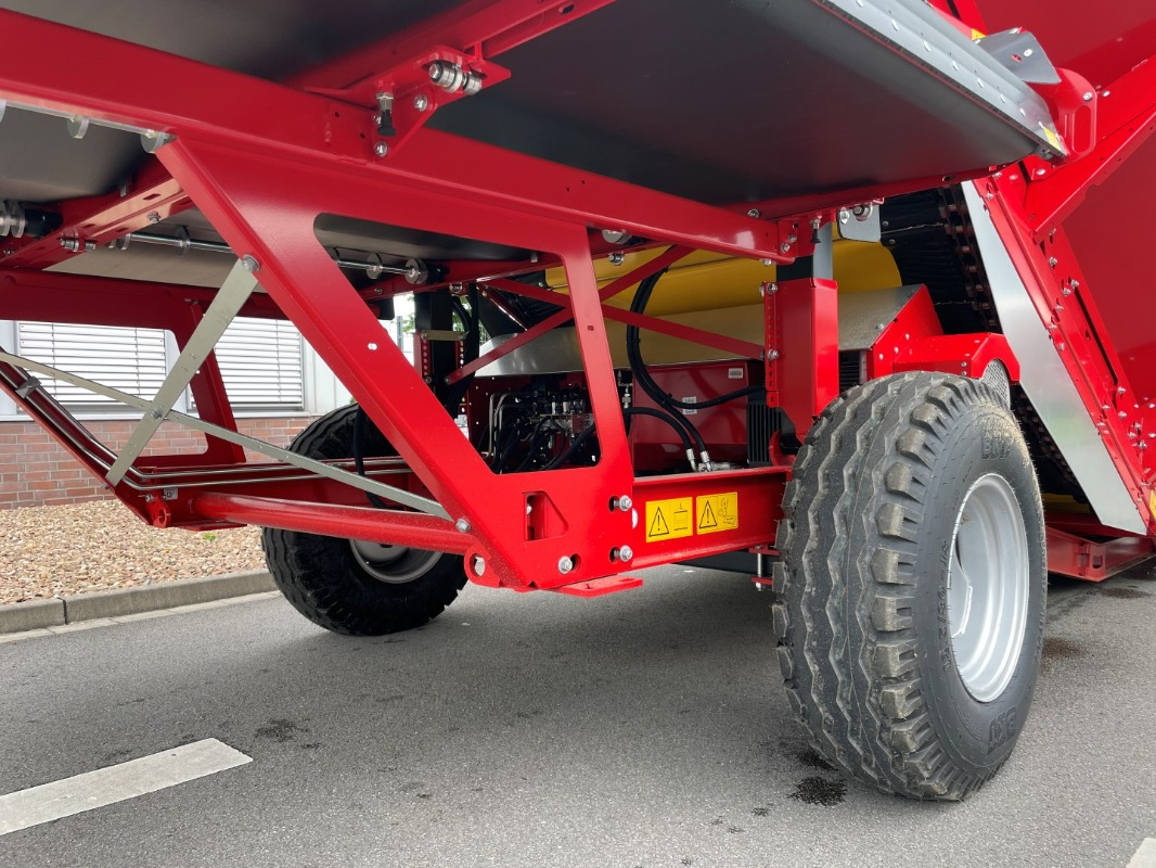 Grimme RH 20 -60 CF - Rental - Utilaje de depozitat: Foto 3 Grimme RH 20 -60 CF - Rental - Utilaje de depozitat: Foto 3