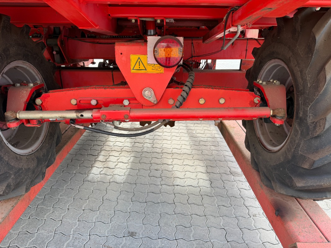 Combină agricola Grimme GL 36-ZS: Foto 8 Combină agricola Grimme GL 36-ZS: Foto 8