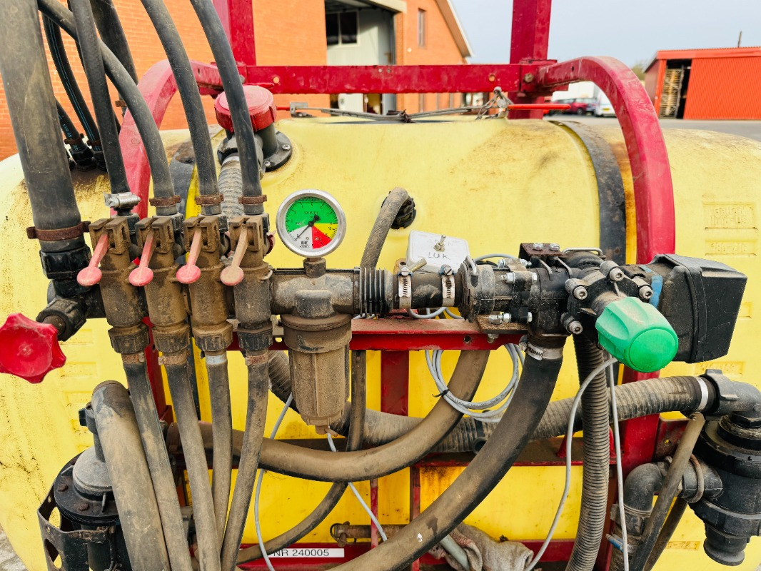 Kverneland UN-1350 - Combină agricola: Foto 5 Kverneland UN-1350 - Combină agricola: Foto 5