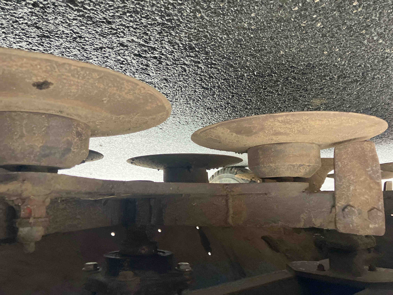 ASA-Lift CR-1510A - Combina de recoltat struguri: Foto 2 ASA-Lift CR-1510A - Combina de recoltat struguri: Foto 2