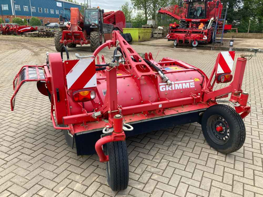 Grimme Grimme HT 210 2 Row Front Mounted Self-Propelled Topper - Combină agricola: Foto 1 Grimme Grimme HT 210 2 Row Front Mounted Self-Propelled Topper - Combină agricola: Foto 1
