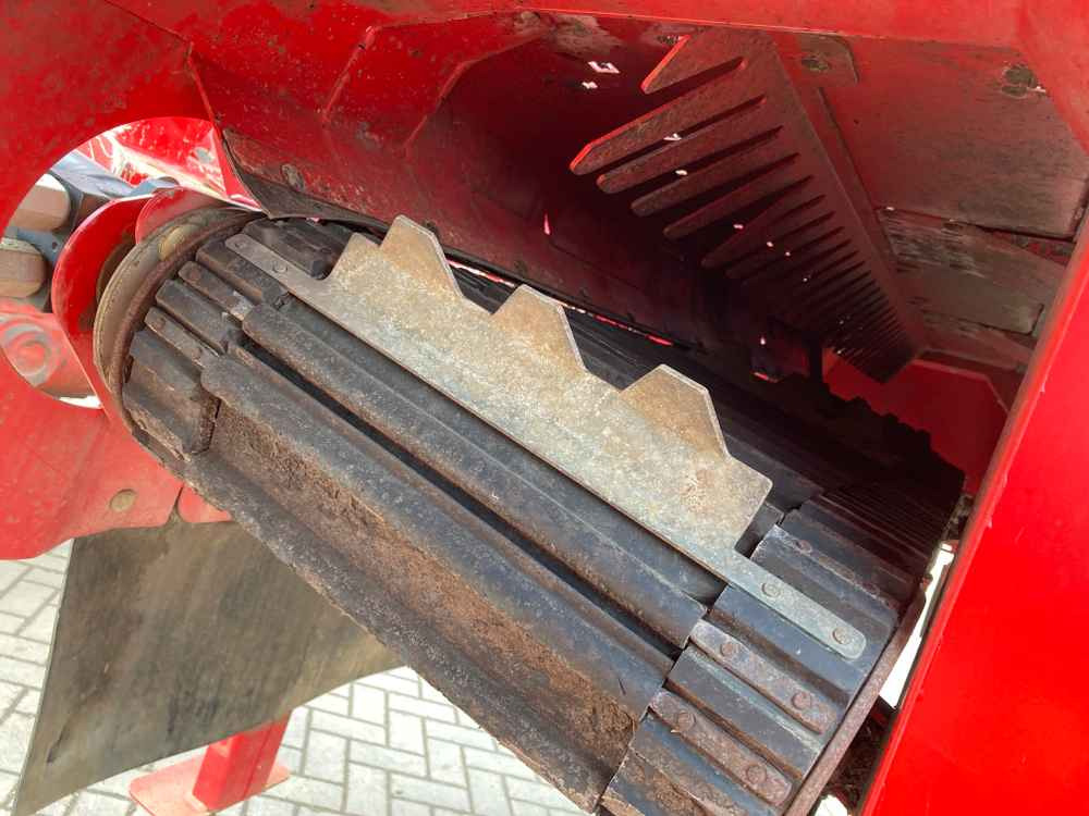 Grimme Grimme HT 210 2 Row Front Mounted Self-Propelled Topper - Combină agricola: Foto 5 Grimme Grimme HT 210 2 Row Front Mounted Self-Propelled Topper - Combină agricola: Foto 5