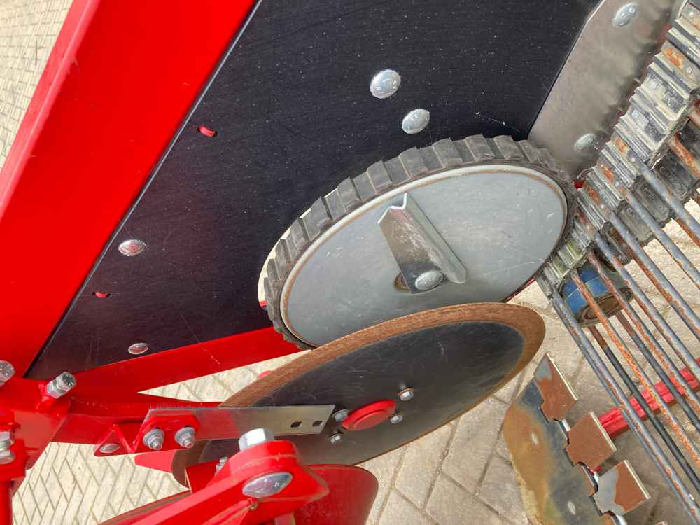 Grimme Grimme WH100 Single Row Potato Windrower - Combină agricola: Foto 5 Grimme Grimme WH100 Single Row Potato Windrower - Combină agricola: Foto 5