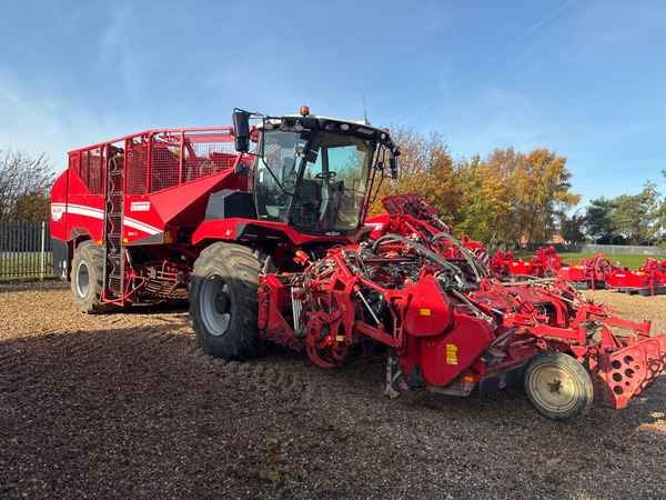 Grimme REXOR 6200 - Maşină pentru prelucrarea solului: Foto 2 Grimme REXOR 6200 - Maşină pentru prelucrarea solului: Foto 2