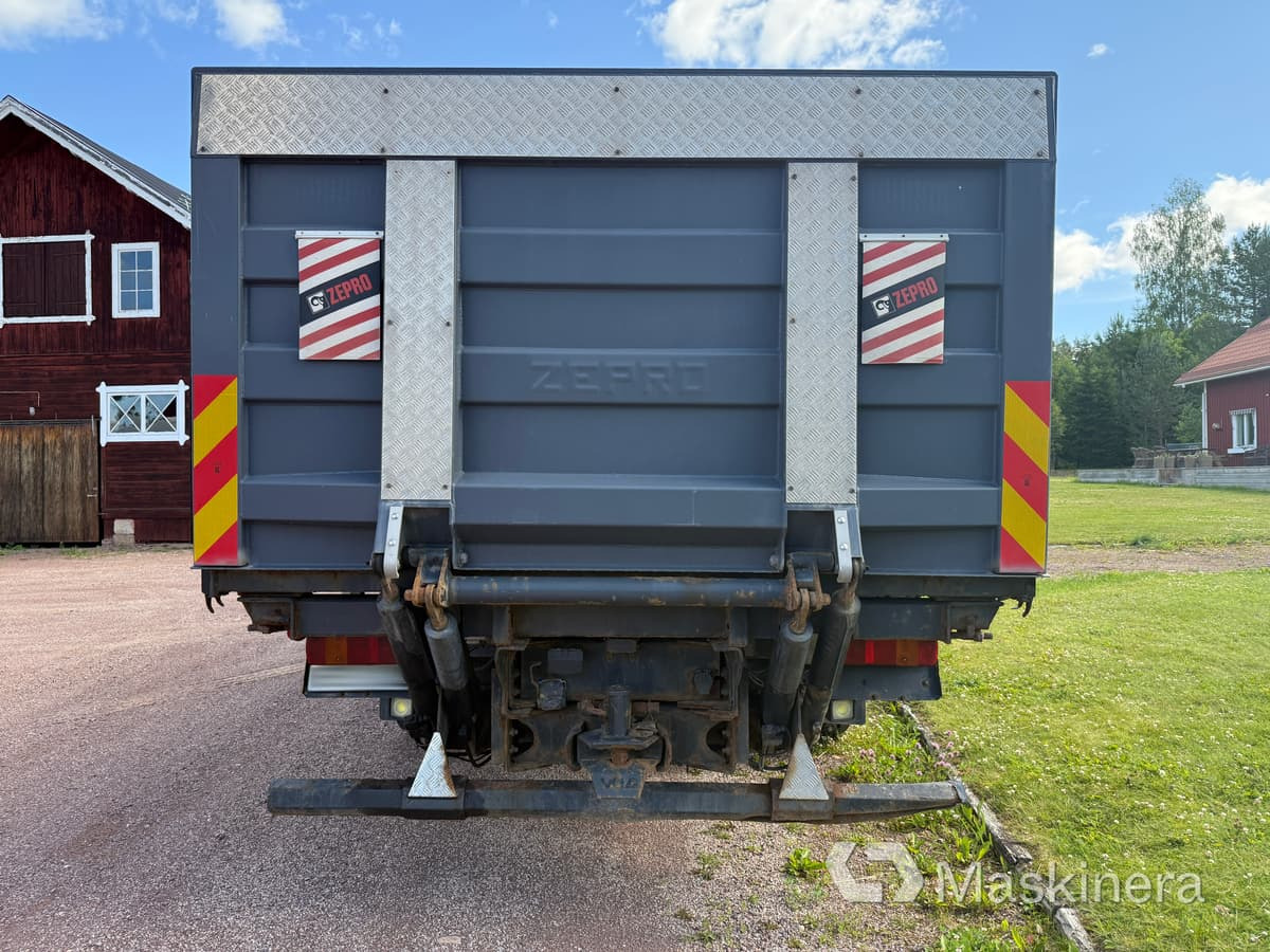 Kranbil Scania 114G - Alte utilaje: Foto 4 Kranbil Scania 114G - Alte utilaje: Foto 4
